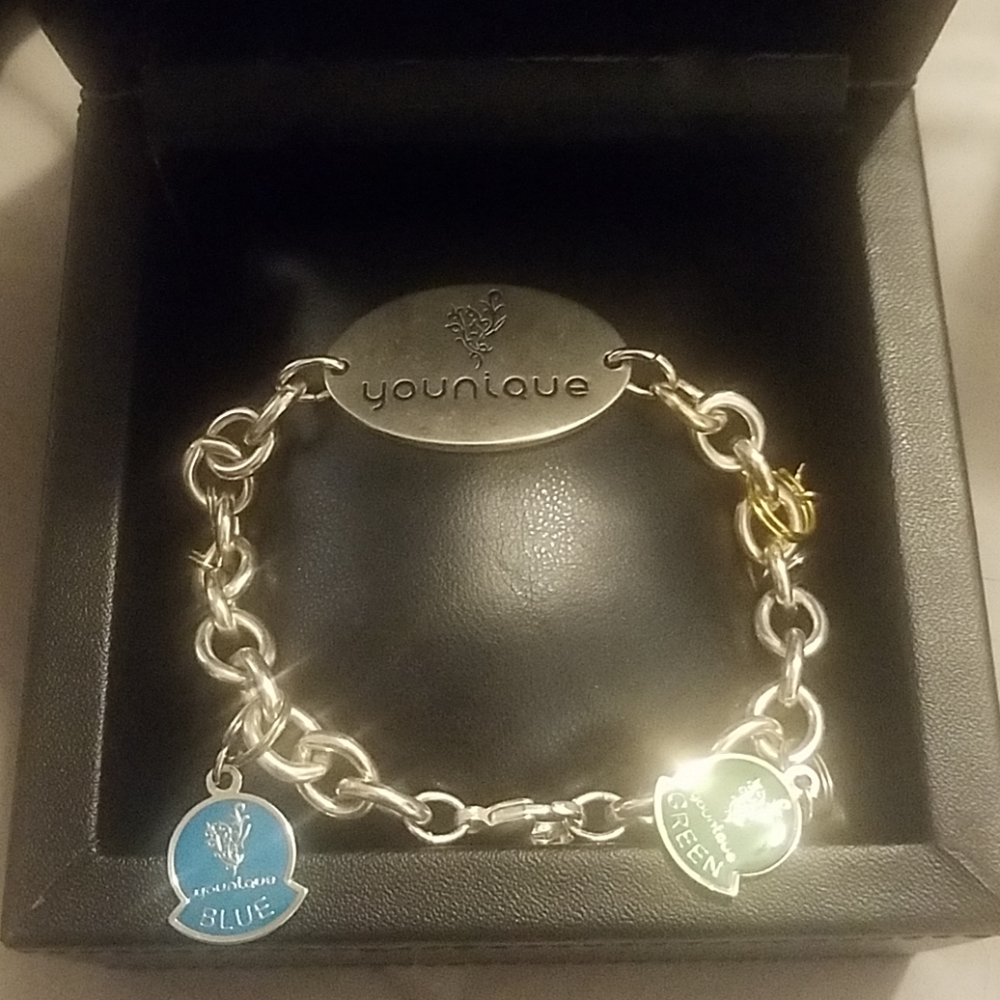 Younique charm bracelet